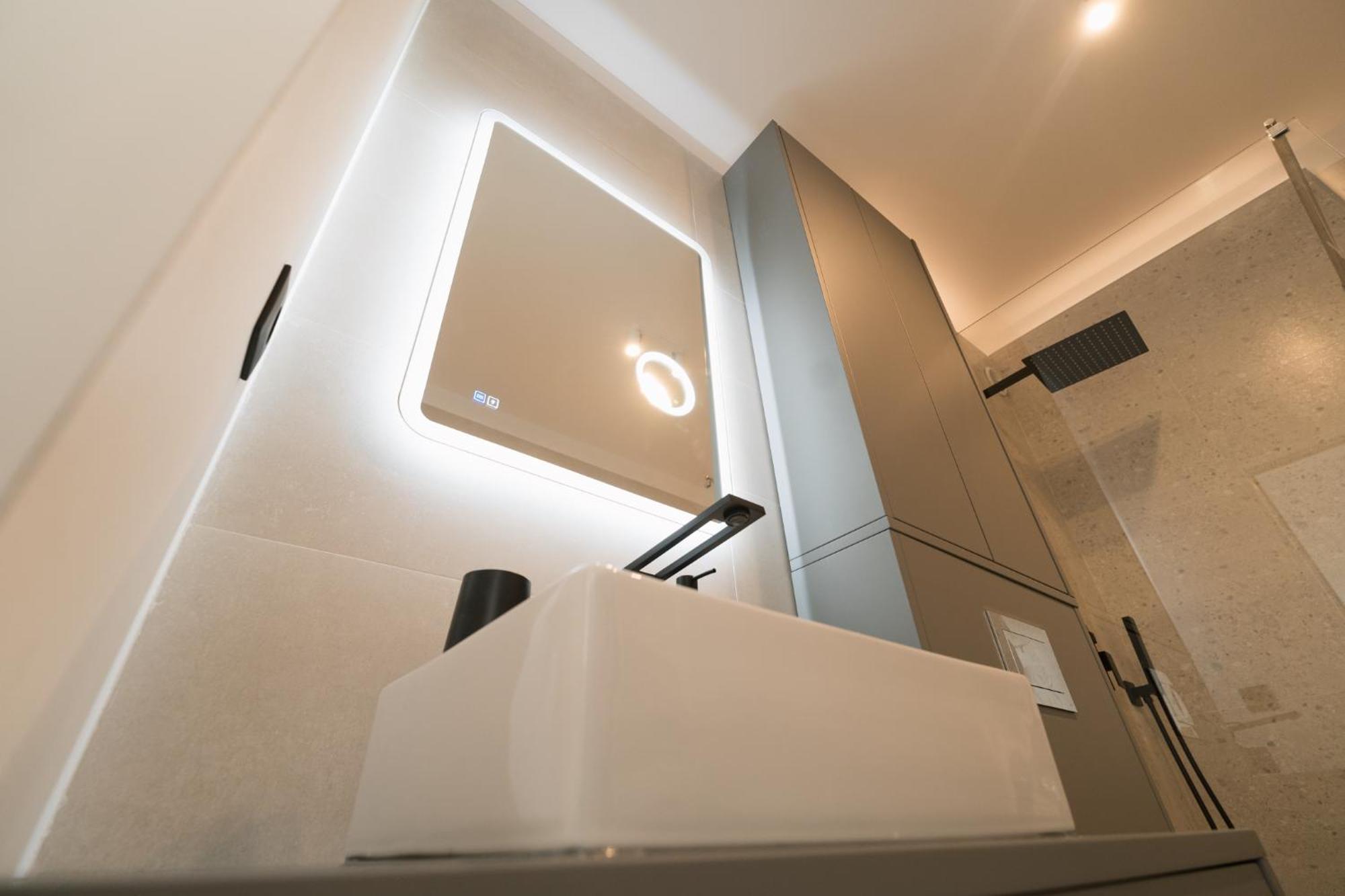 Flow Apartment 1 Bedroom With Parking Клуж-Напока Экстерьер фото